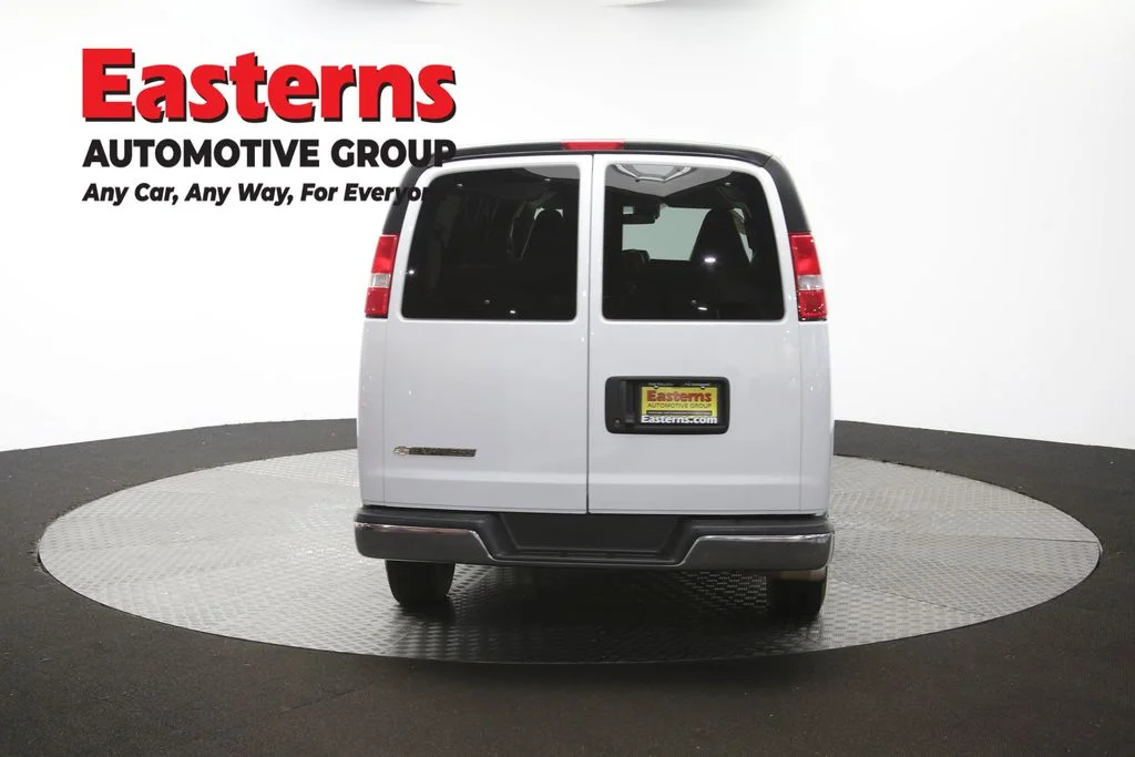 Used 2024 White Chevrolet LT image 36