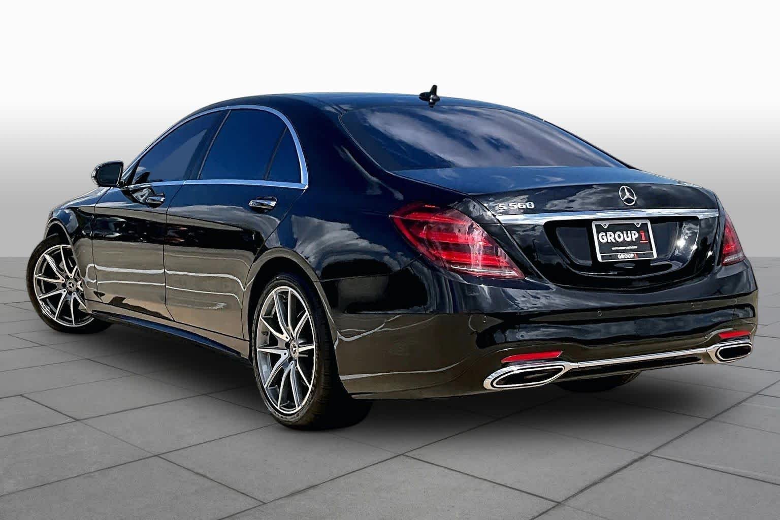 Used 2018 Obsidian Black Metallic Mercedes-Benz S 560 image 12