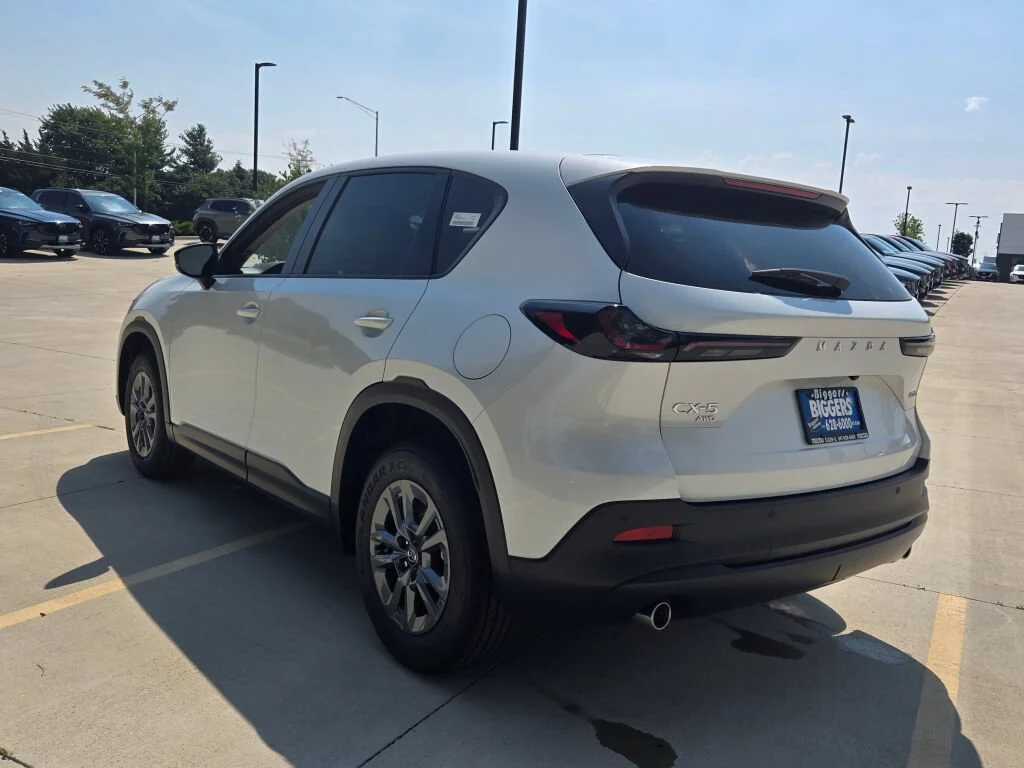 New 2026 Rhodium White Metallic Mazda 2.5 S Select AWD image 12