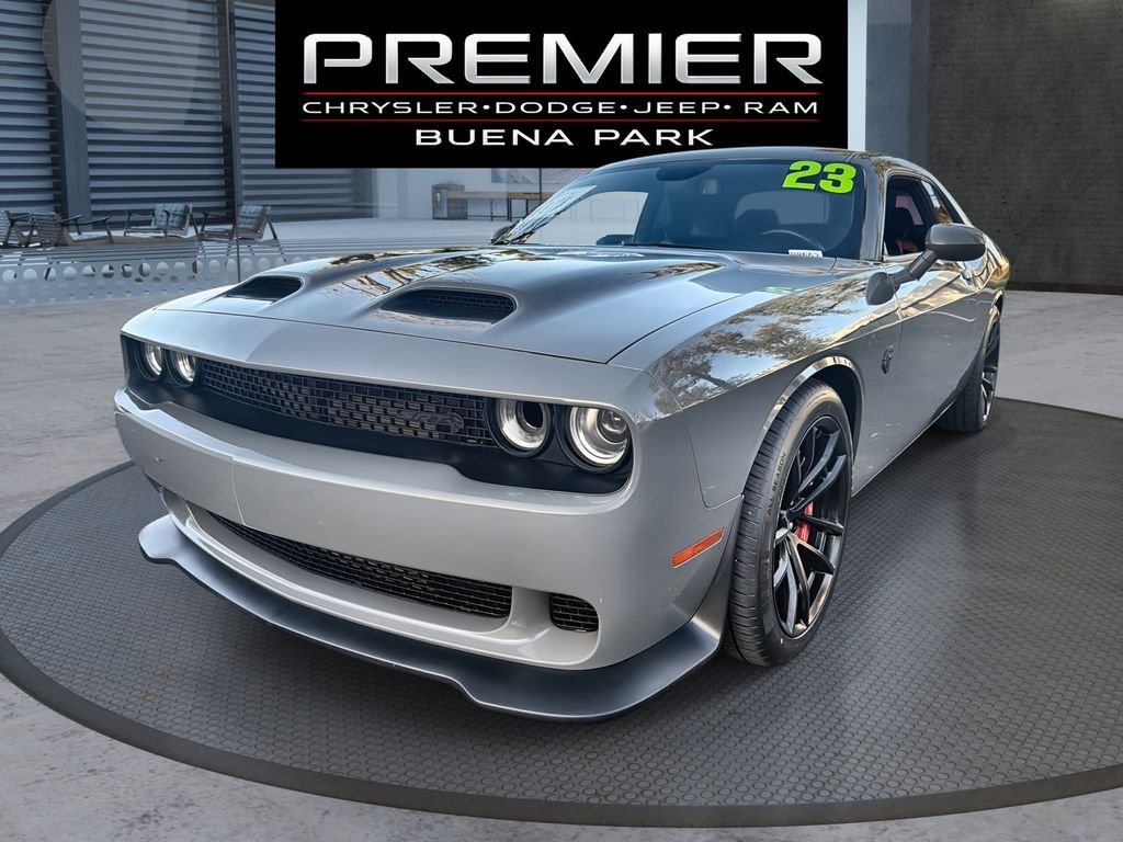 2023 Dodge Challenger SRT