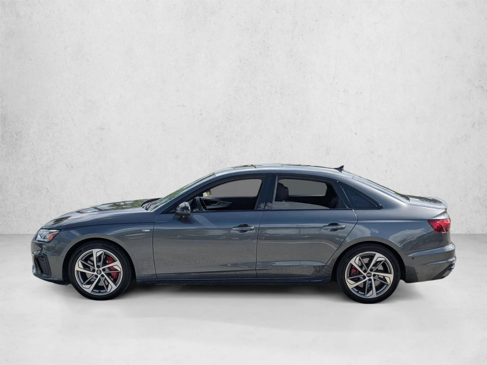 Used 2023 Daytona Gray Pearl Effect Audi S line Prestige image 9