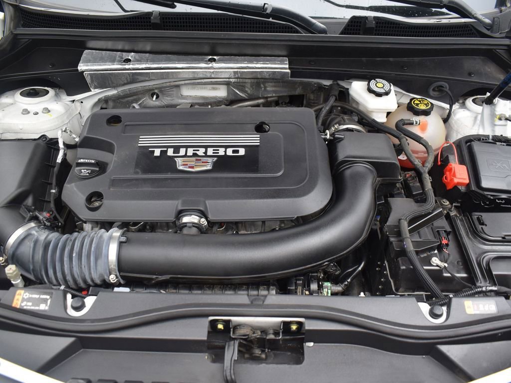 2023 CADILLAC XT4 - Image 7