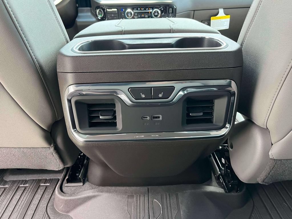 2026 GMC Sierra 1500 SLT - Photo 15