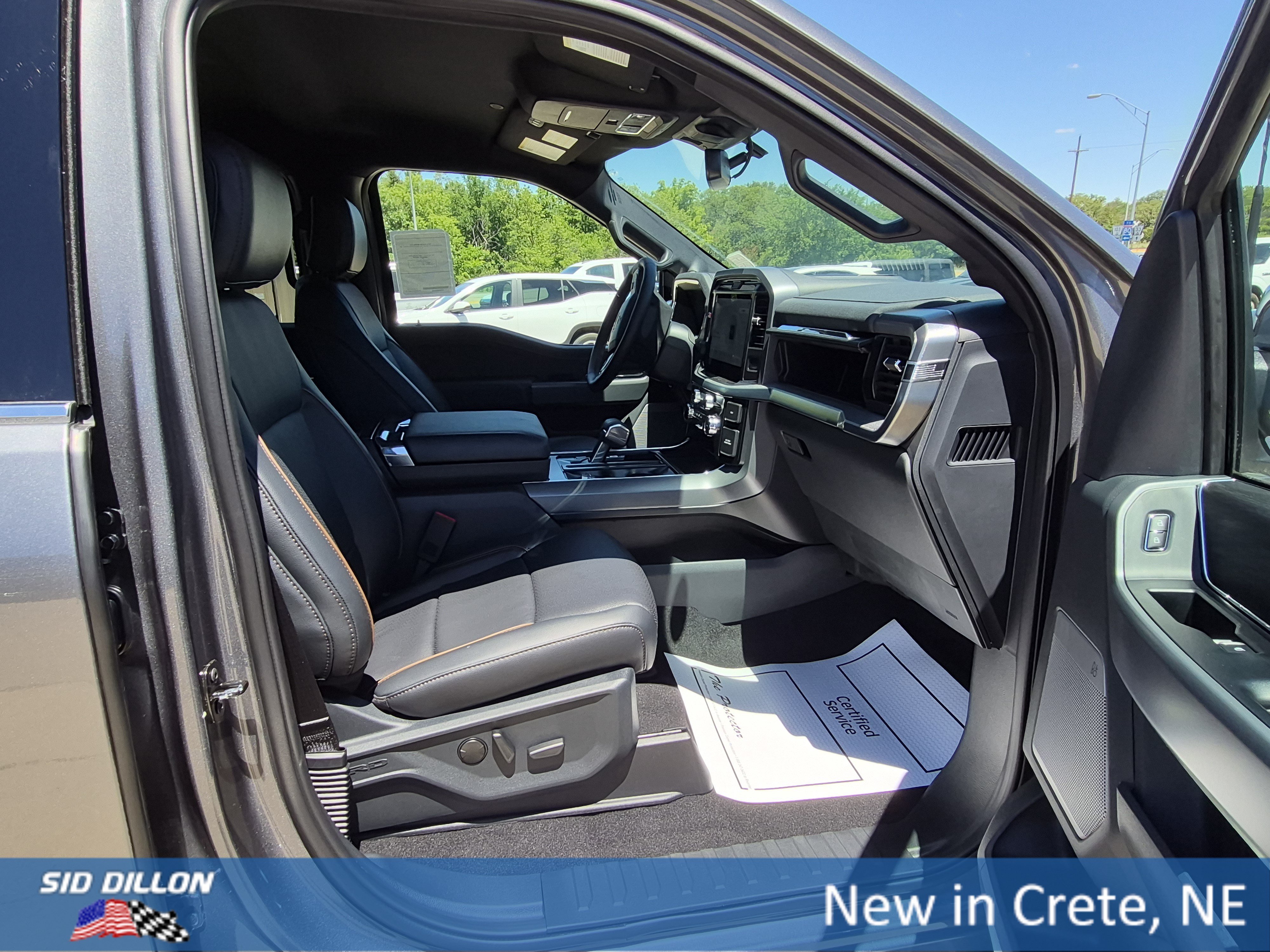 New 2026 Carbonized Gray Metallic Ford LARIAT image 4