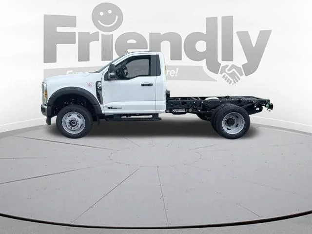 New 2026 Oxford White Ford F-550® XL image 37