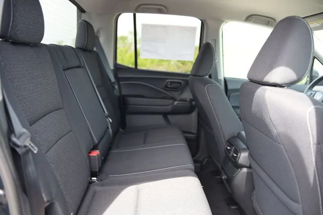 New 2026 Platinum White Pearl Honda RTL image 37