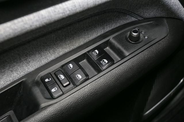 Used 2023 Black Jeep Latitude image 35