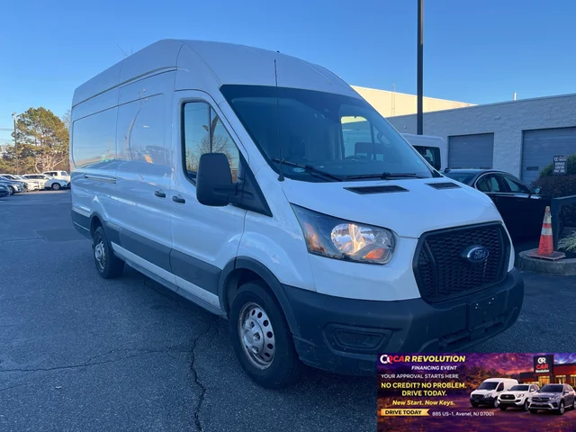 Pre-Owned 2022 Ford Transit Cargo Van