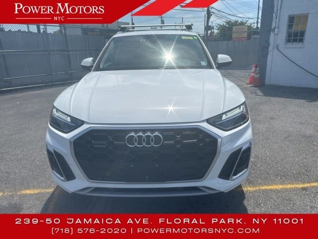 2022 Audi Q5 45 S line Premium photo 2