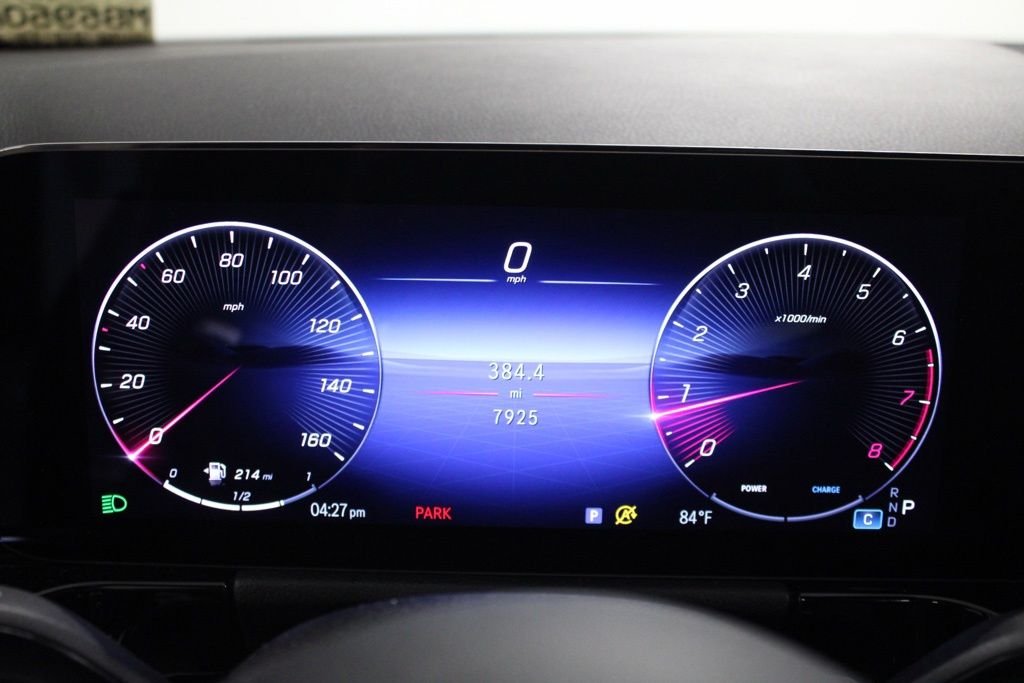 Certified Used 2025 Gray Mercedes-Benz GLA 250 image 21