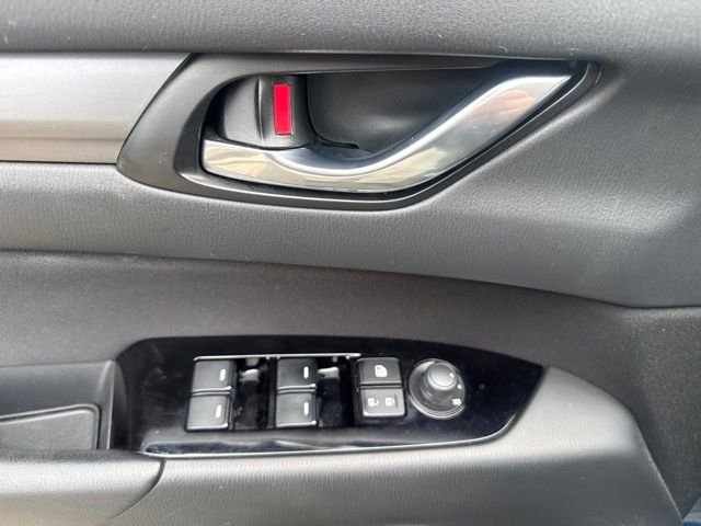 Used 2025 Blue Mazda 2.5 S image 9