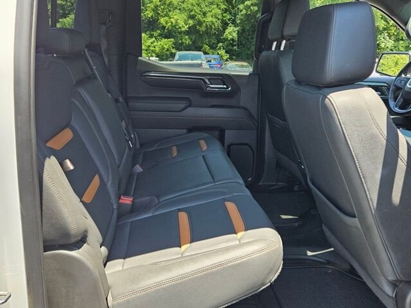 2024 GMC Sierra 1500 AT4 - Photo 15