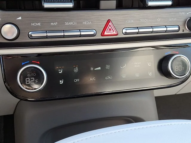 New 2026 White Hyundai Limited image 17