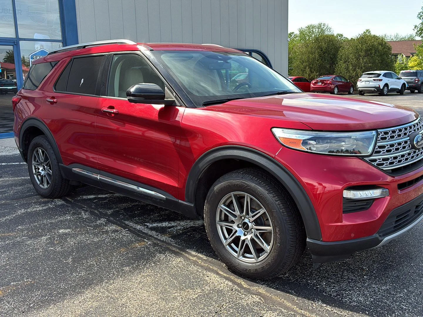 Used 2021 Rapid Red Metallic Tinted Clearcoat Ford Limited image 7