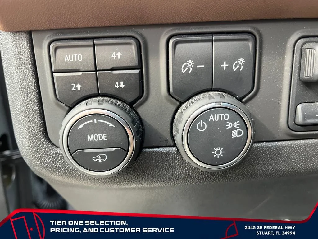 Used 2024 Sterling Gray Metallic Chevrolet High Country image 15