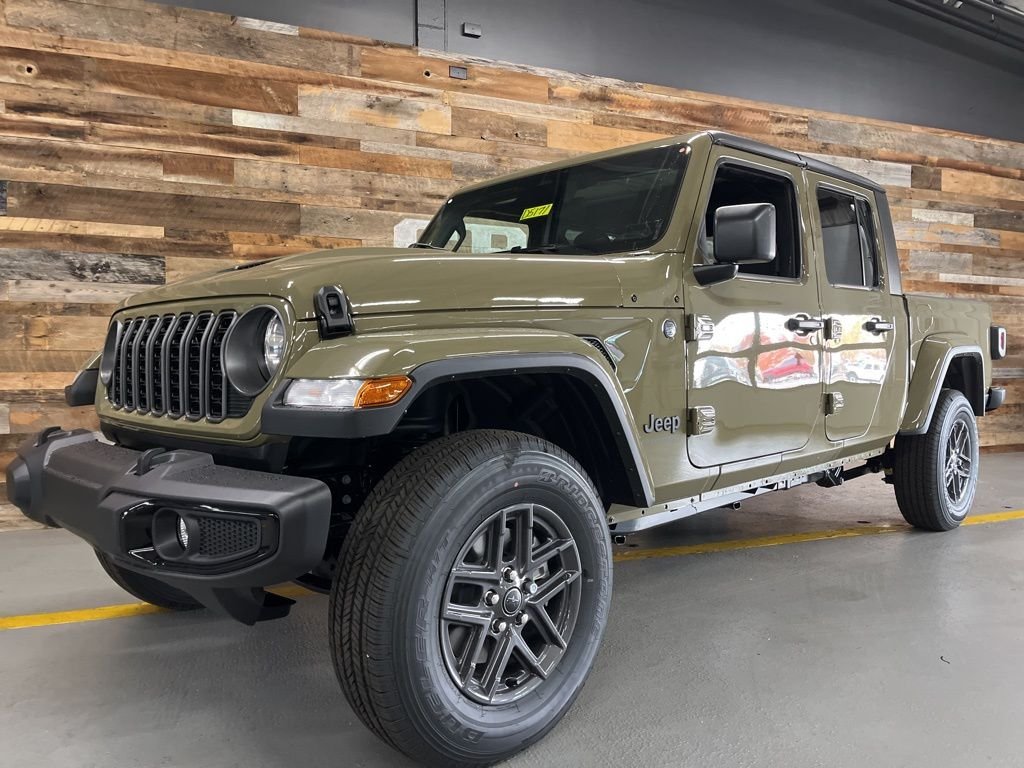 2026 Jeep Gladiator Sport S - Photo 13