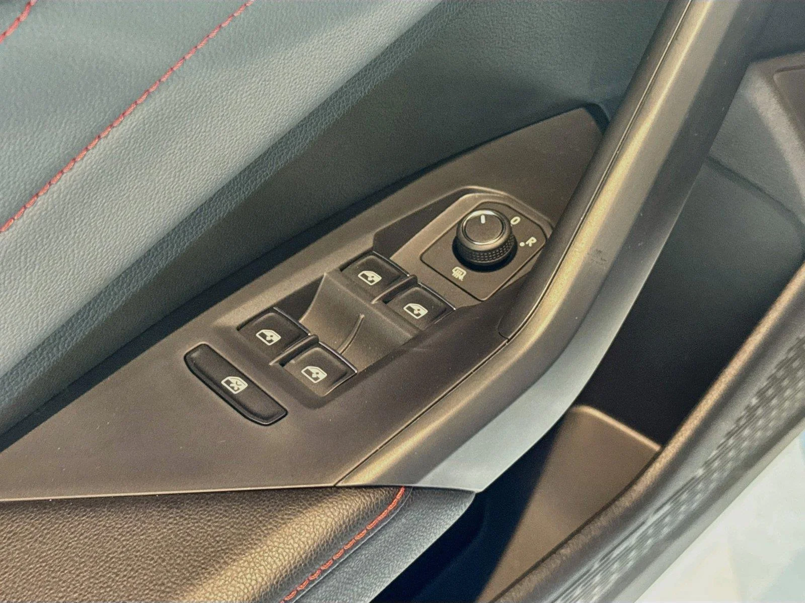 New 2027 GRAY VOLKSWAGEN  image 16