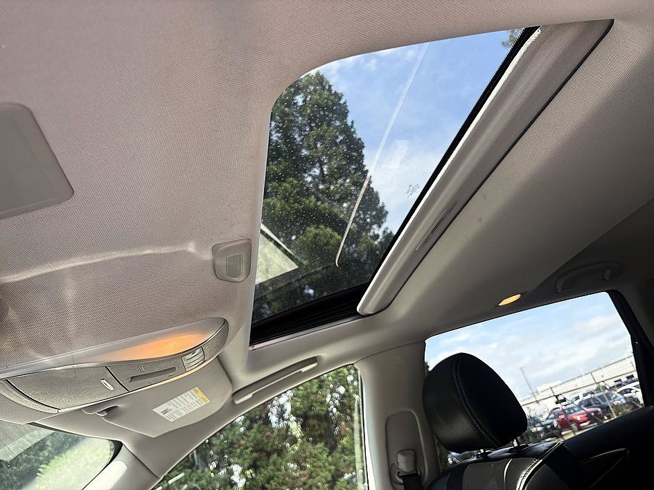 Used 2020 Hermosa Blue INFINITI PURE image 19