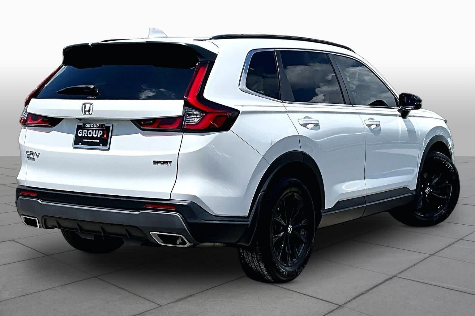 Certified Used 2023 Platinum White Pearl Honda Sport image 13