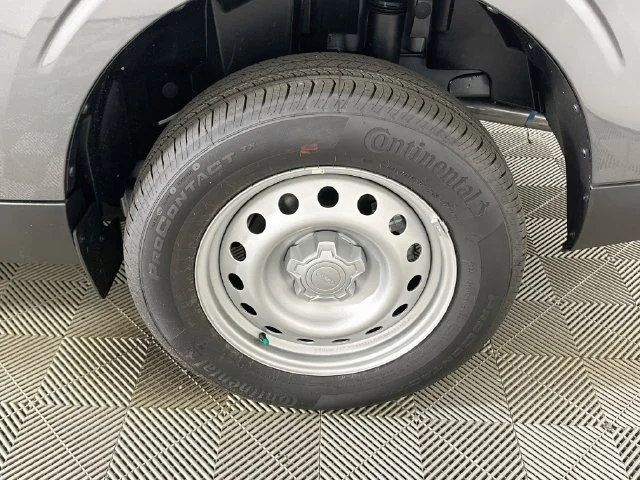 New 2026 Gray Ford XL image 20
