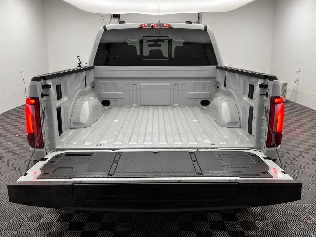 New 2026 Avalanche Ford Raptor R image 11