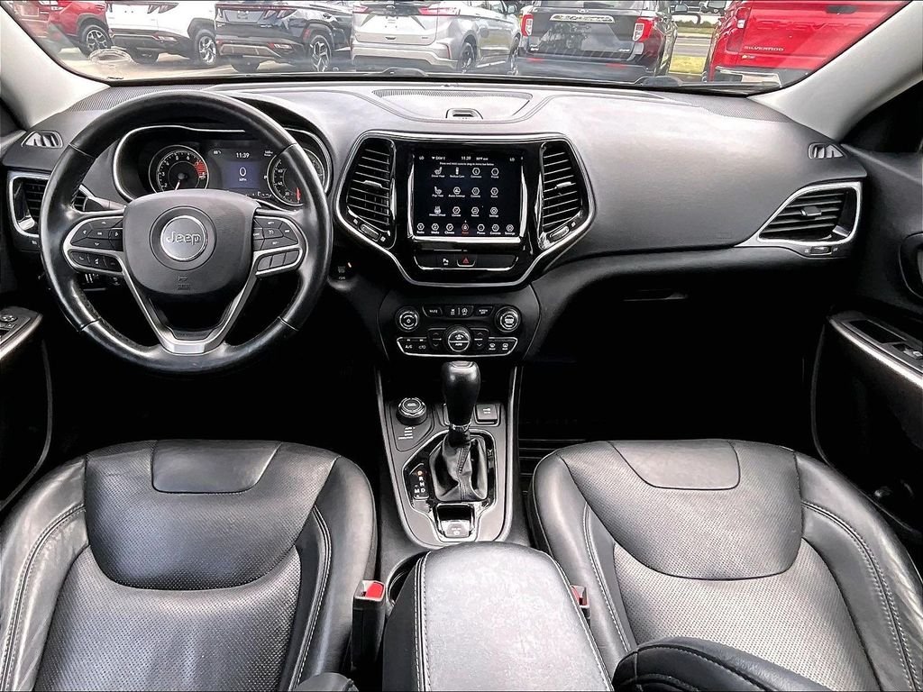 Used 2020 Gray Jeep Limited image 21