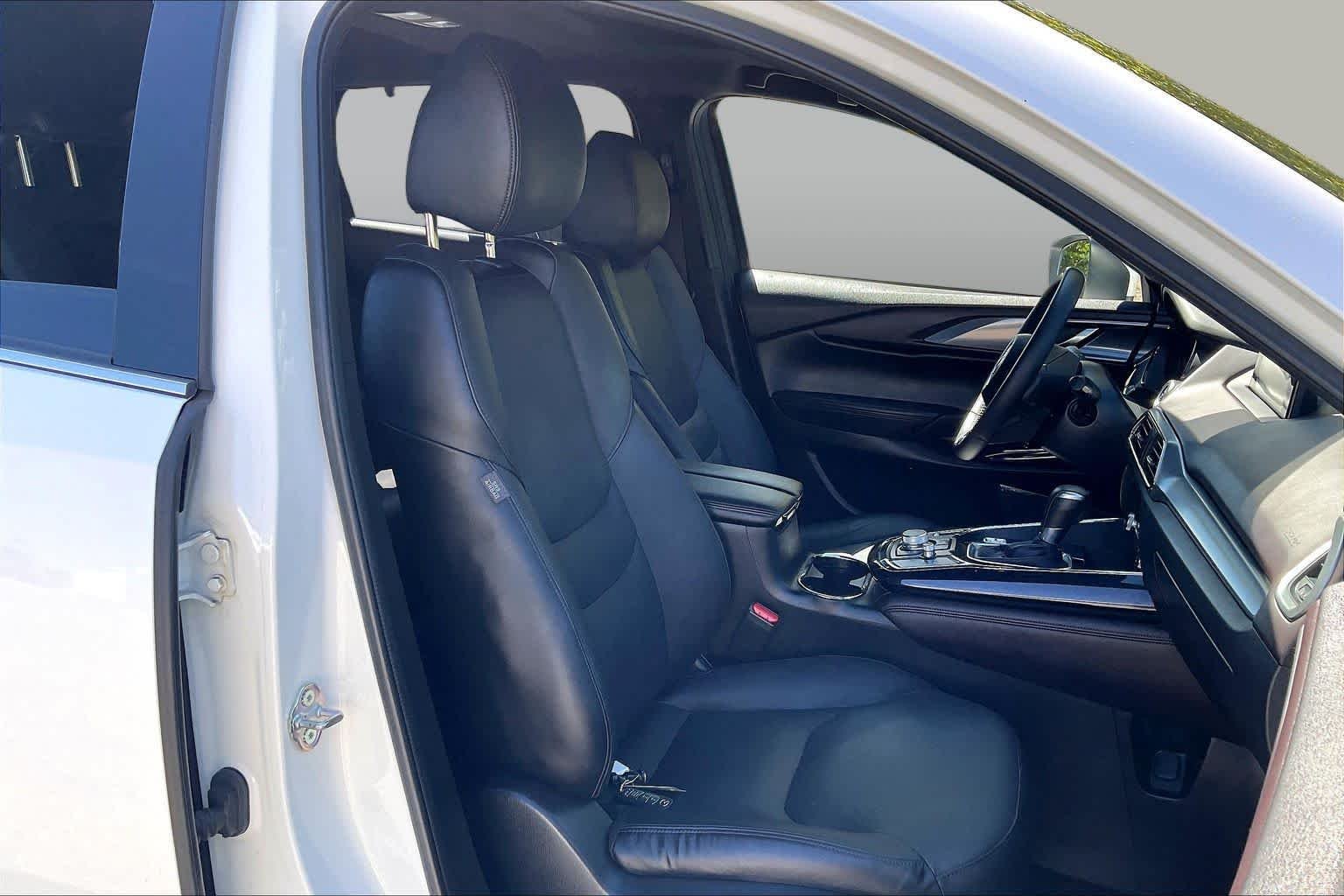 Used 2019 Snowflake White Pearl Mica Mazda Grand Touring image 8
