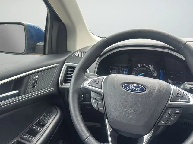 Used 2024 Blue Ford SEL image 11