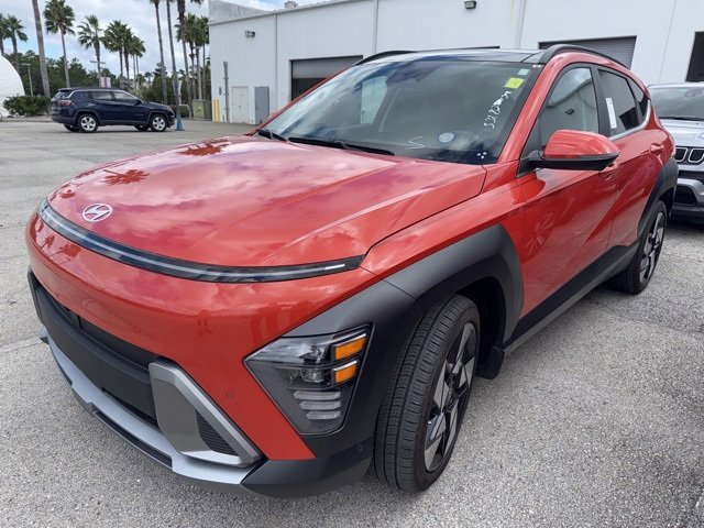 2024 Hyundai Kona Limited photo 2