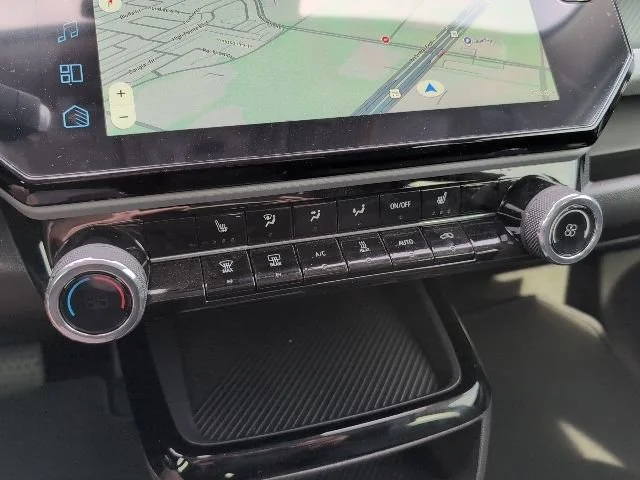 2027 Chevrolet Bolt LT - Photo 21