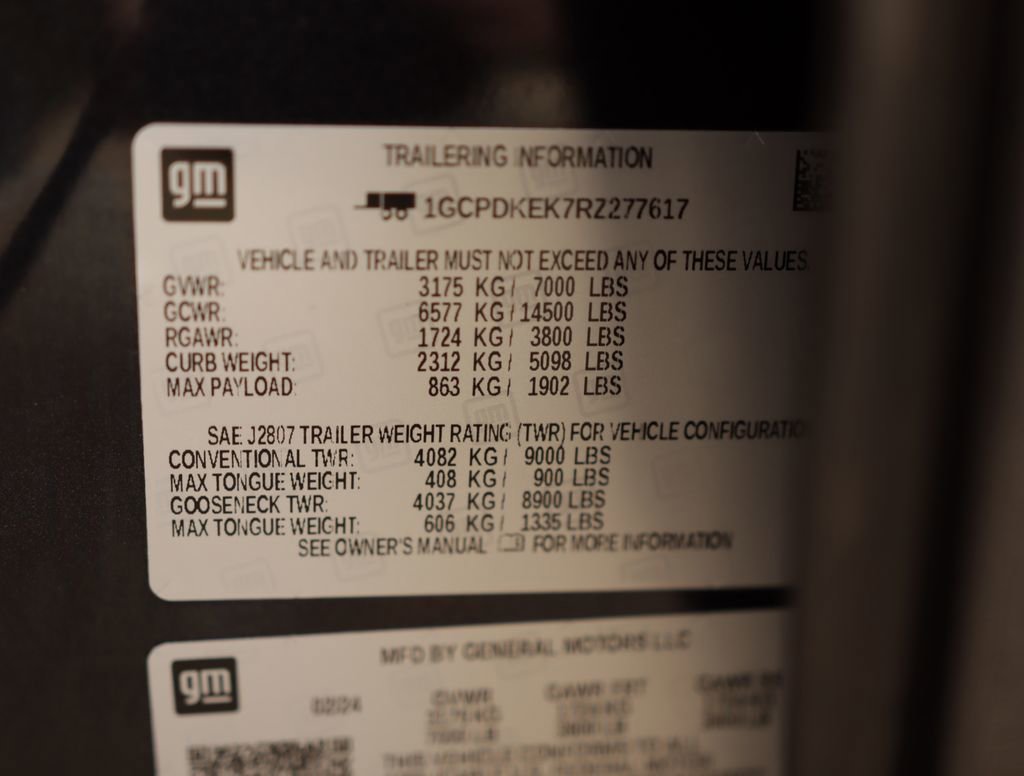 Used 2024 Dark Ash Metallic Chevrolet LT (2FL) image 36
