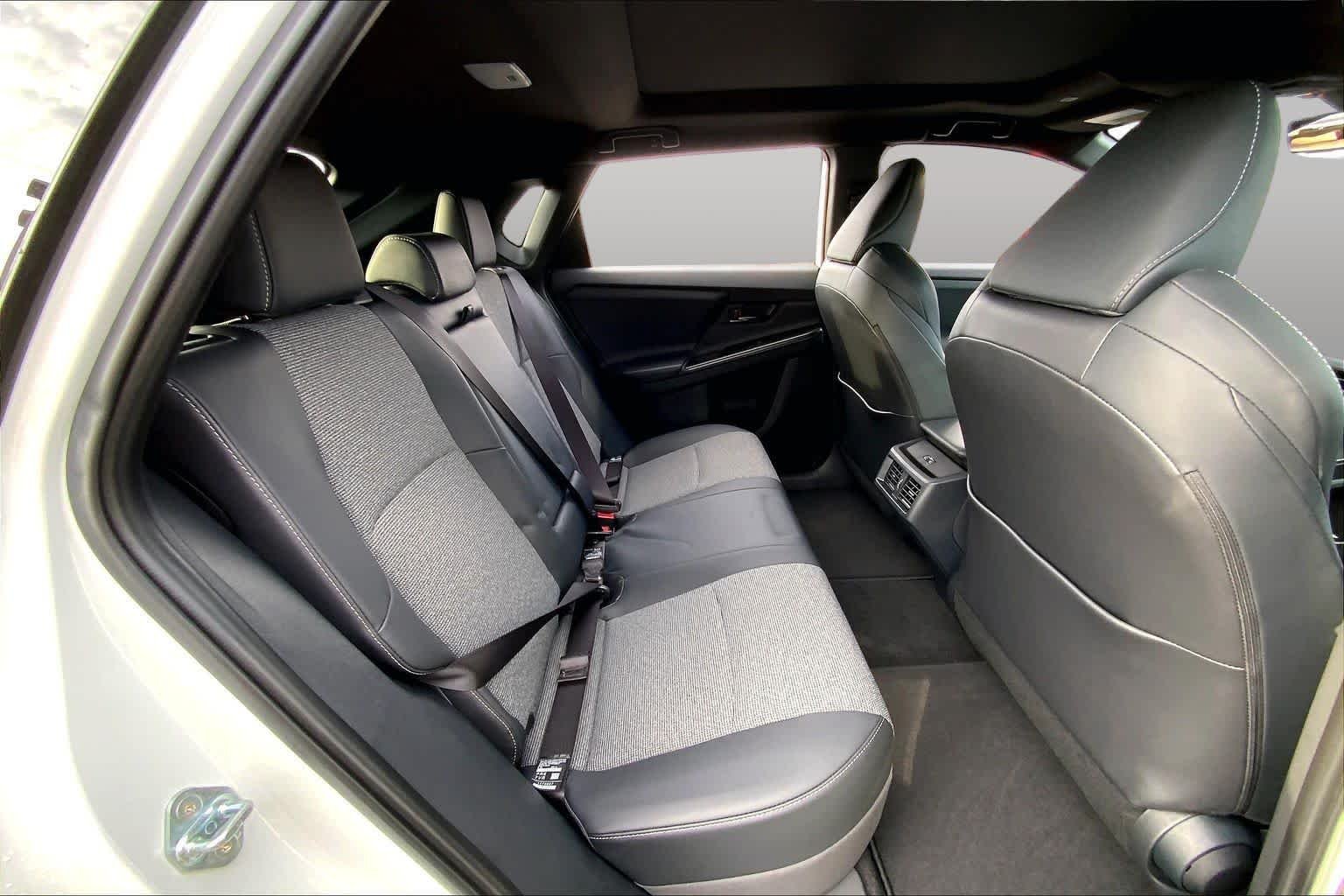 Used 2026 Wind Chill Pearl Toyota XLE Plus image 19