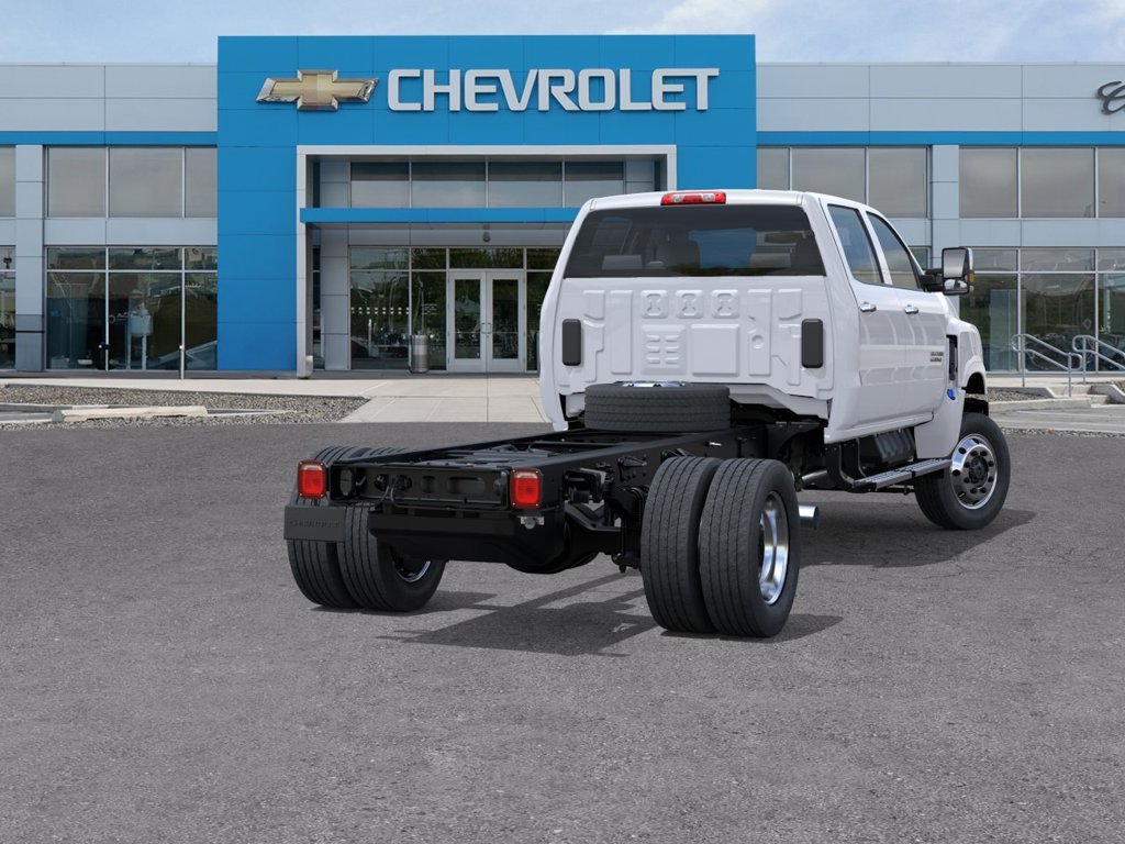 New 2026 Summit White Chevrolet Work Truck image 4