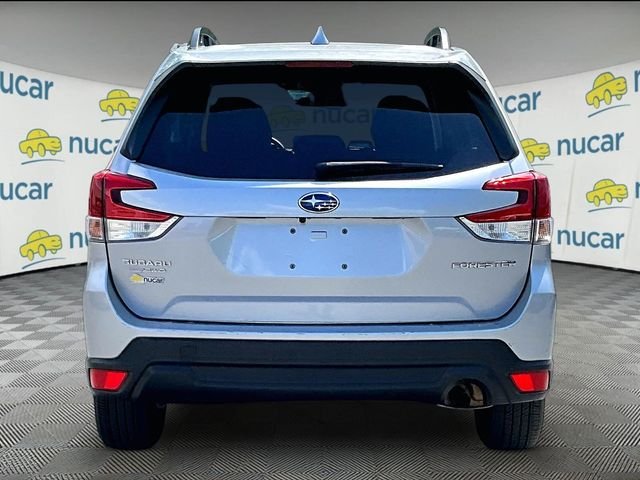 Used 2023 Silver Subaru Premium image 4