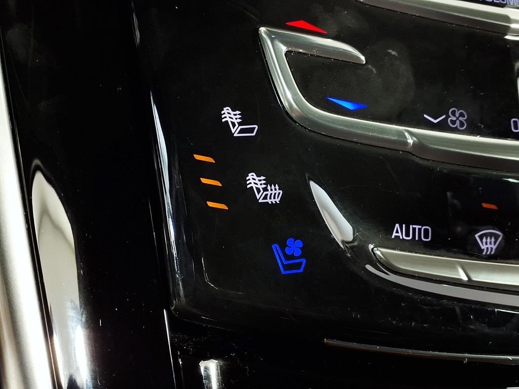 Used 2020 BLACK RAVEN Cadillac Premium Luxury image 15