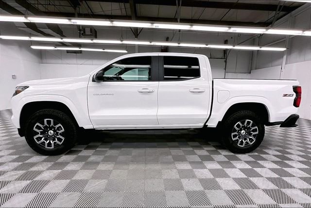 2025 Chevrolet Colorado Z71 - Photo 14