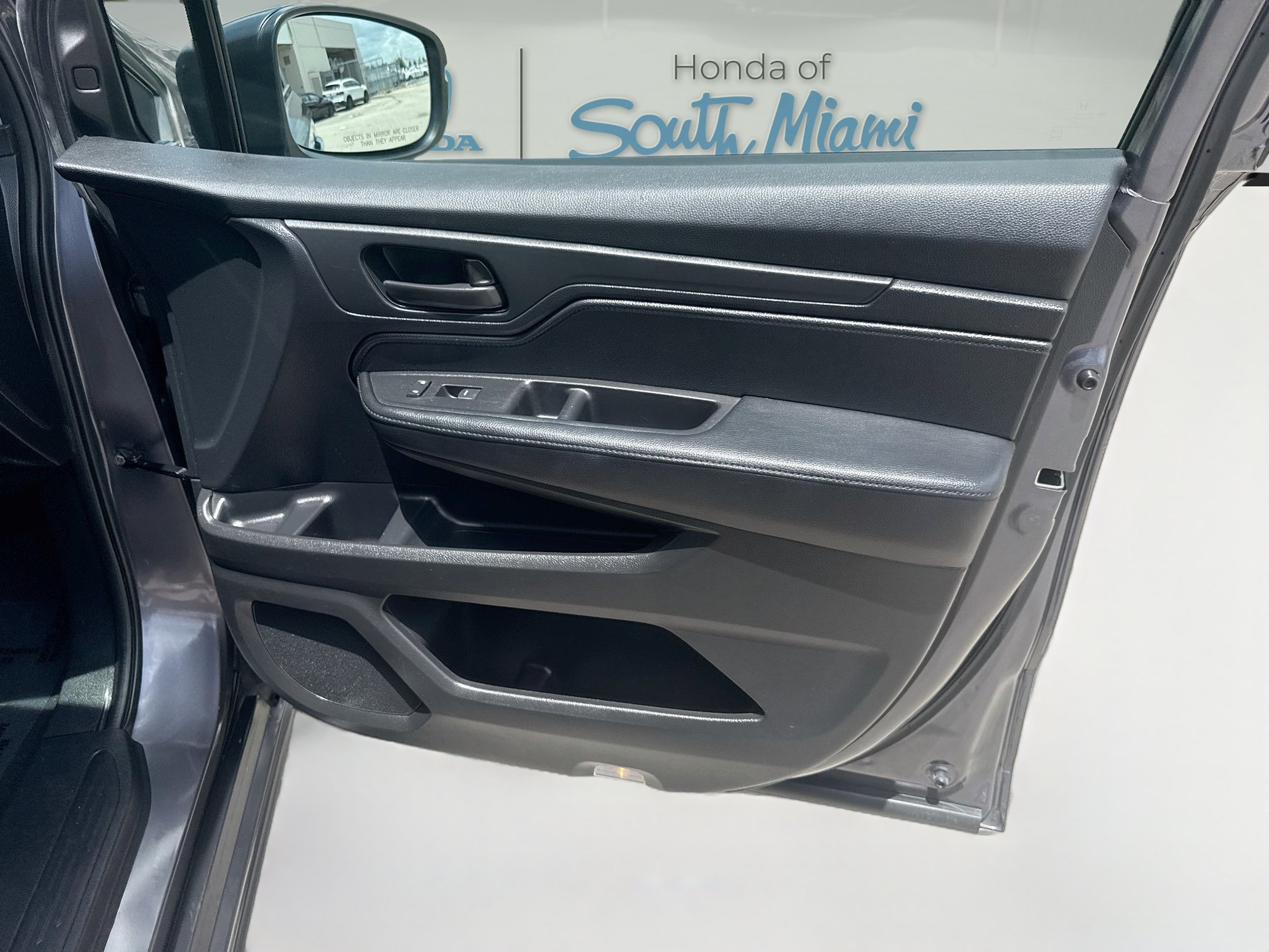 Certified Used 2024 Modern Steel Metallic Honda EX-L image 31