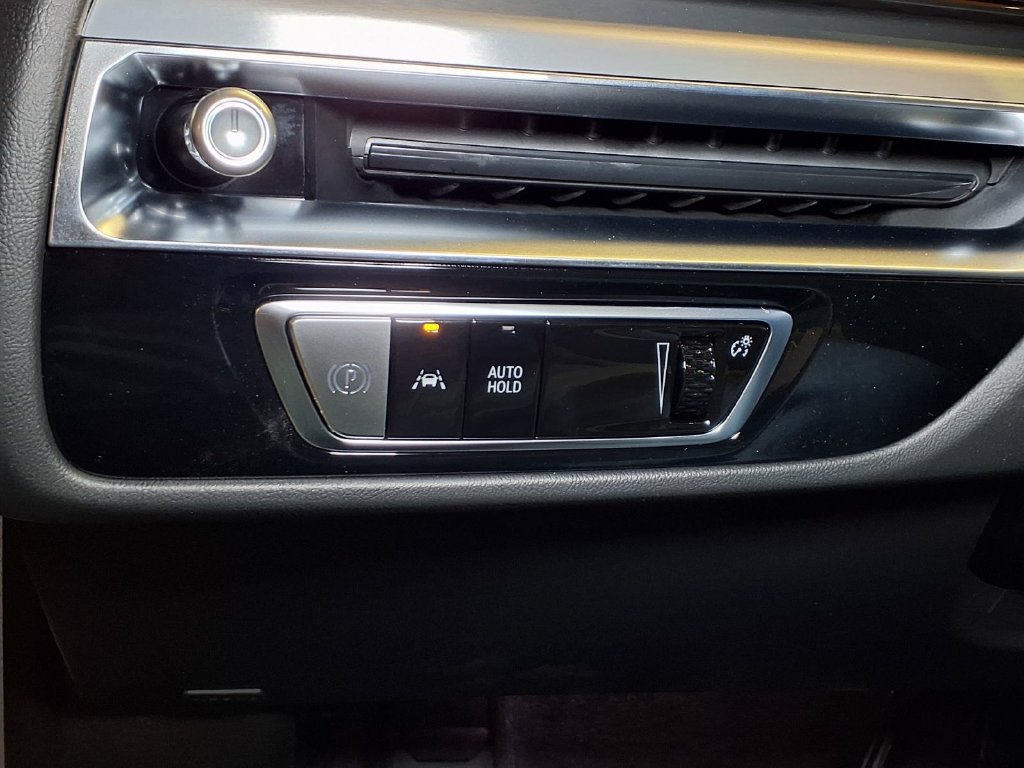 2027 Cadillac LYRIQ Sport - Photo 17