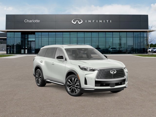 New 2026 RADIANT WHITE INFINITI Luxe AWD image 4