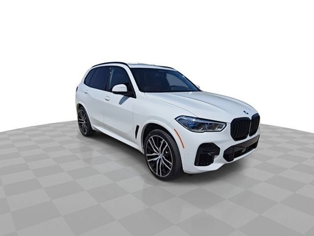 Used 2023 White BMW M50i image 2