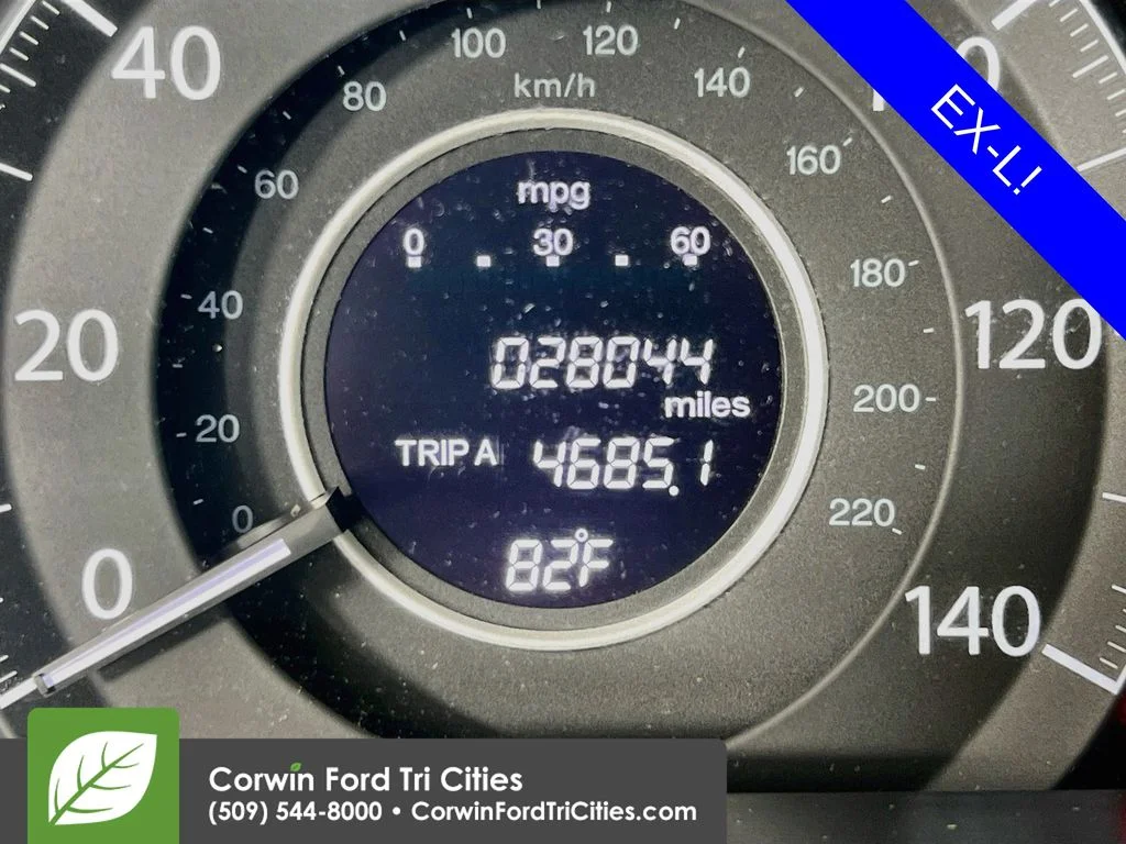 Used 2014 Urban Titanium Metallic Honda EX-L image 2