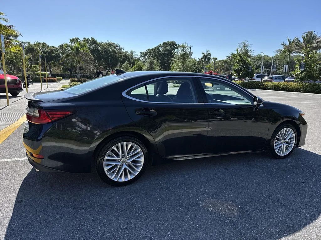 Used 2016 Caviar Lexus 350 image 4