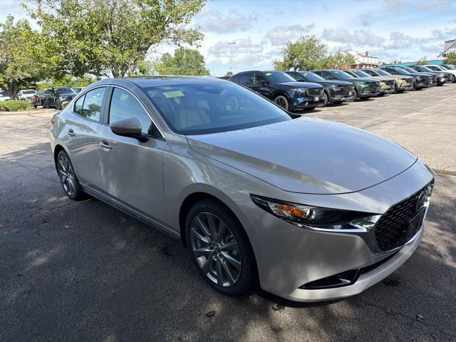 2026 Mazda MAZDA3 Gris (Platinum Quartz Metallic) Sedán Tracción delantera 