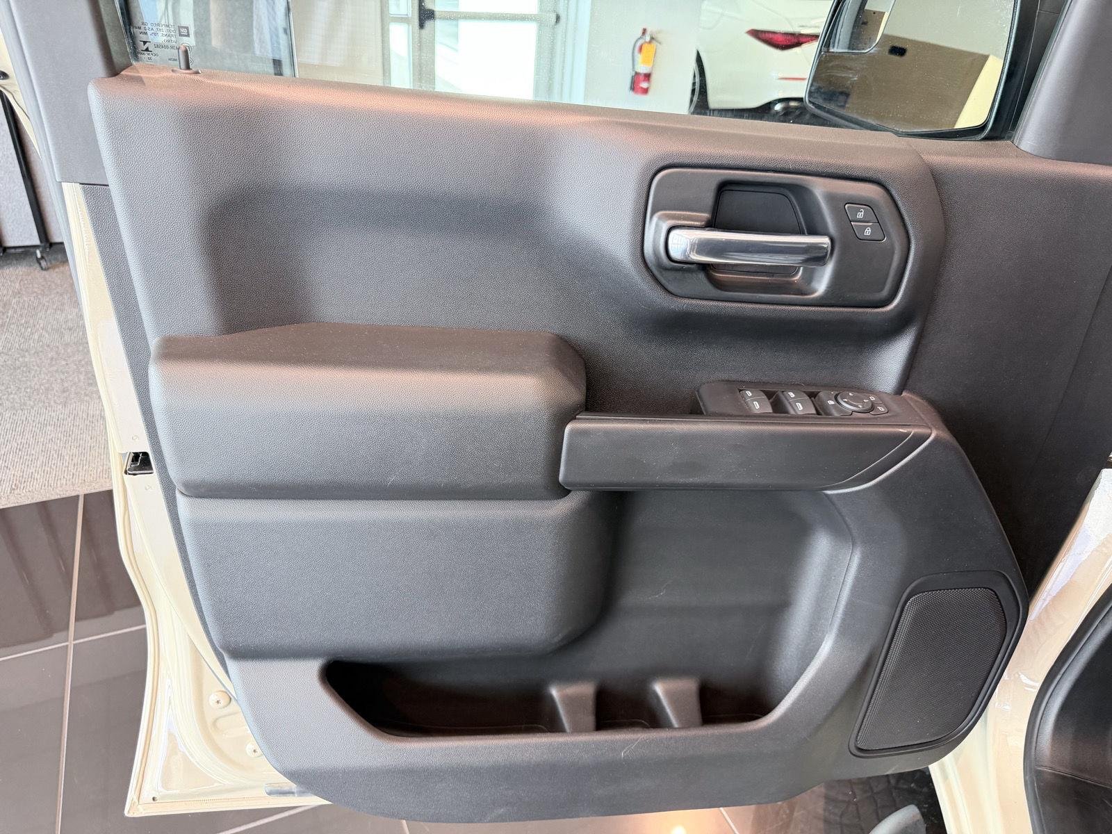 Used 2023 SAND DUNE METALLIC Chevrolet Custom Trail Boss image 33