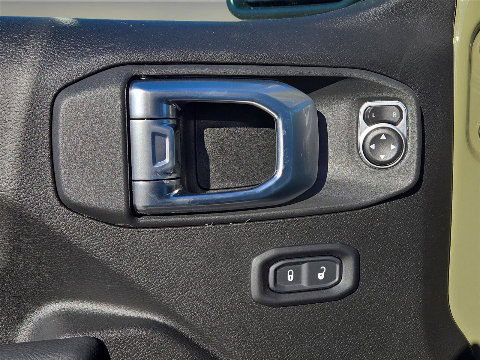 New 2026 41 Jeep Sport S image 14