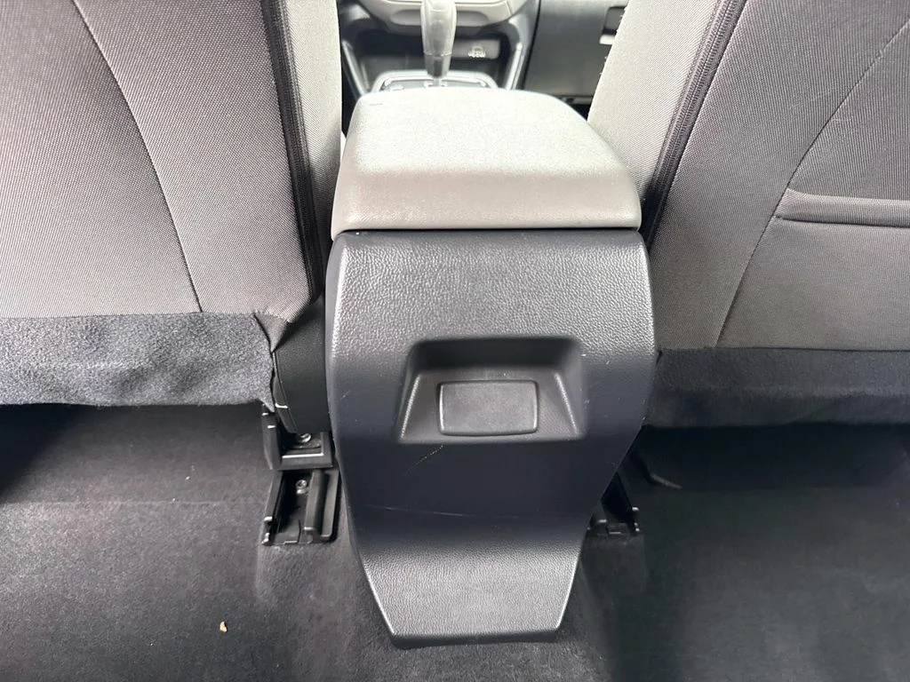 Used 2024 Black Subaru Base image 19