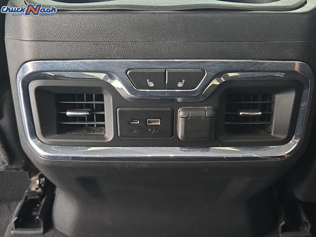 Used 2019 QUICKSILVER METALLIC GMC SLT image 27