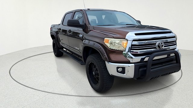 2017 Toyota Tundra SR5 5.7L V8