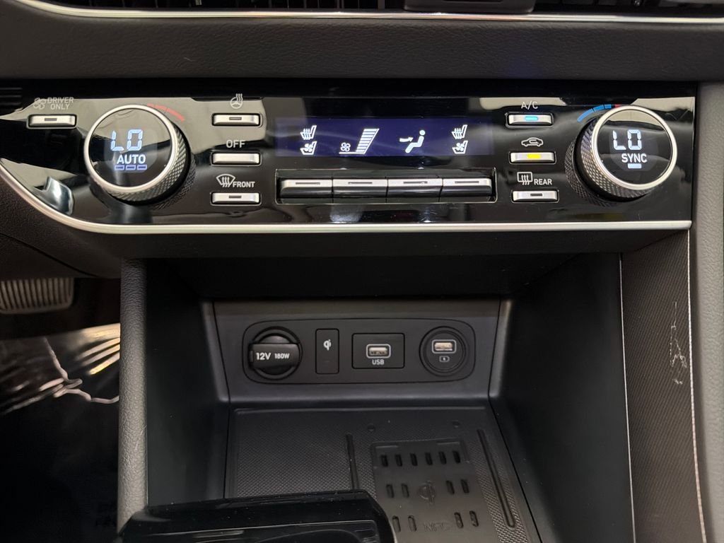 Used 2023 Red Hyundai Limited image 22