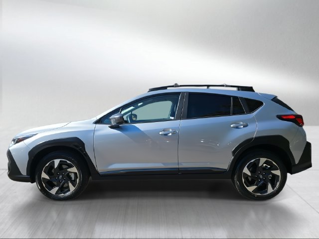 Used 2025 Ice Silver Metallic Subaru Limited image 4